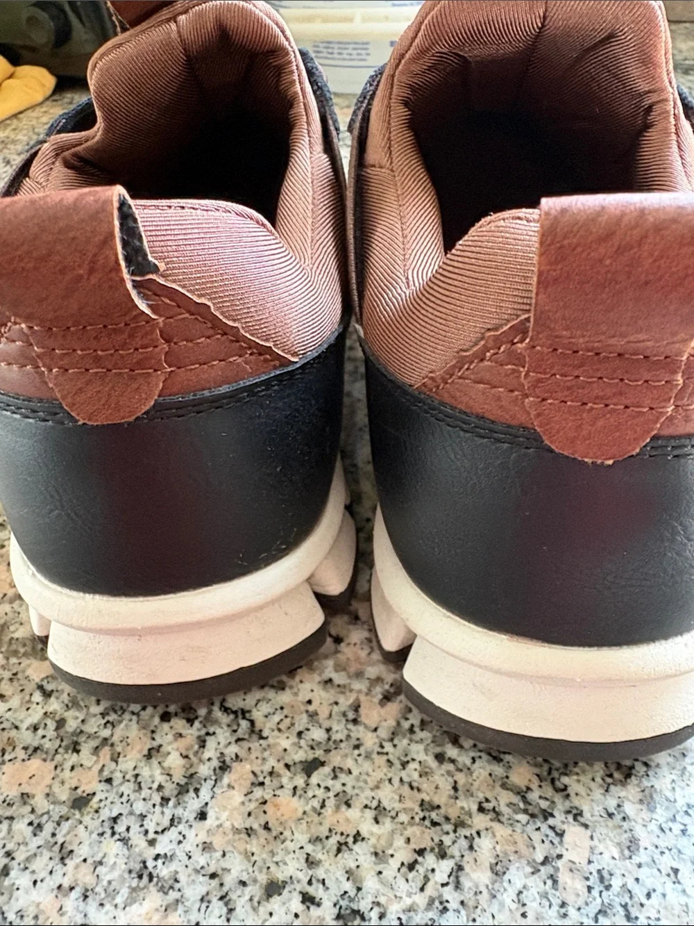 Men's Brown Chukka Boots — Casual Lace-Up Comfort